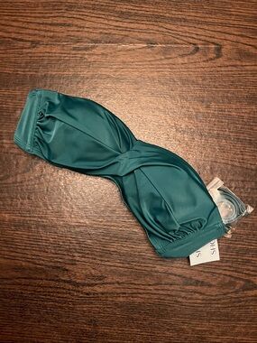 Shade & Shore Emerald Green Twist Front Bandeau Bikini Swim Top